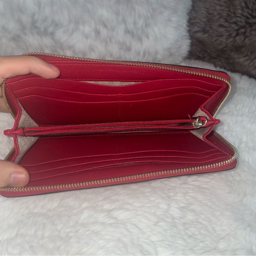 Red saffiano leather Continental wallet large Michael Kors wallet - Picture 14 of 16